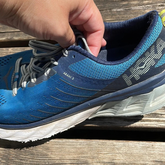 Hoka One One Arahi 3 Running Shoe Size 9.5 - Picture 3 of 8